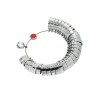 metalen-ringenbos-met-een-bolle-binnenkant