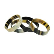 Armband vlak hoorn 17 mm OP = OP